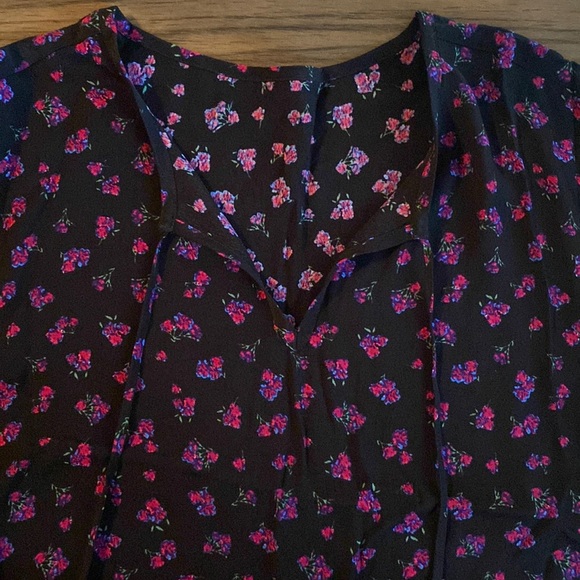 No Brand Women’s Floral Design Dress - Picture 3 of 3